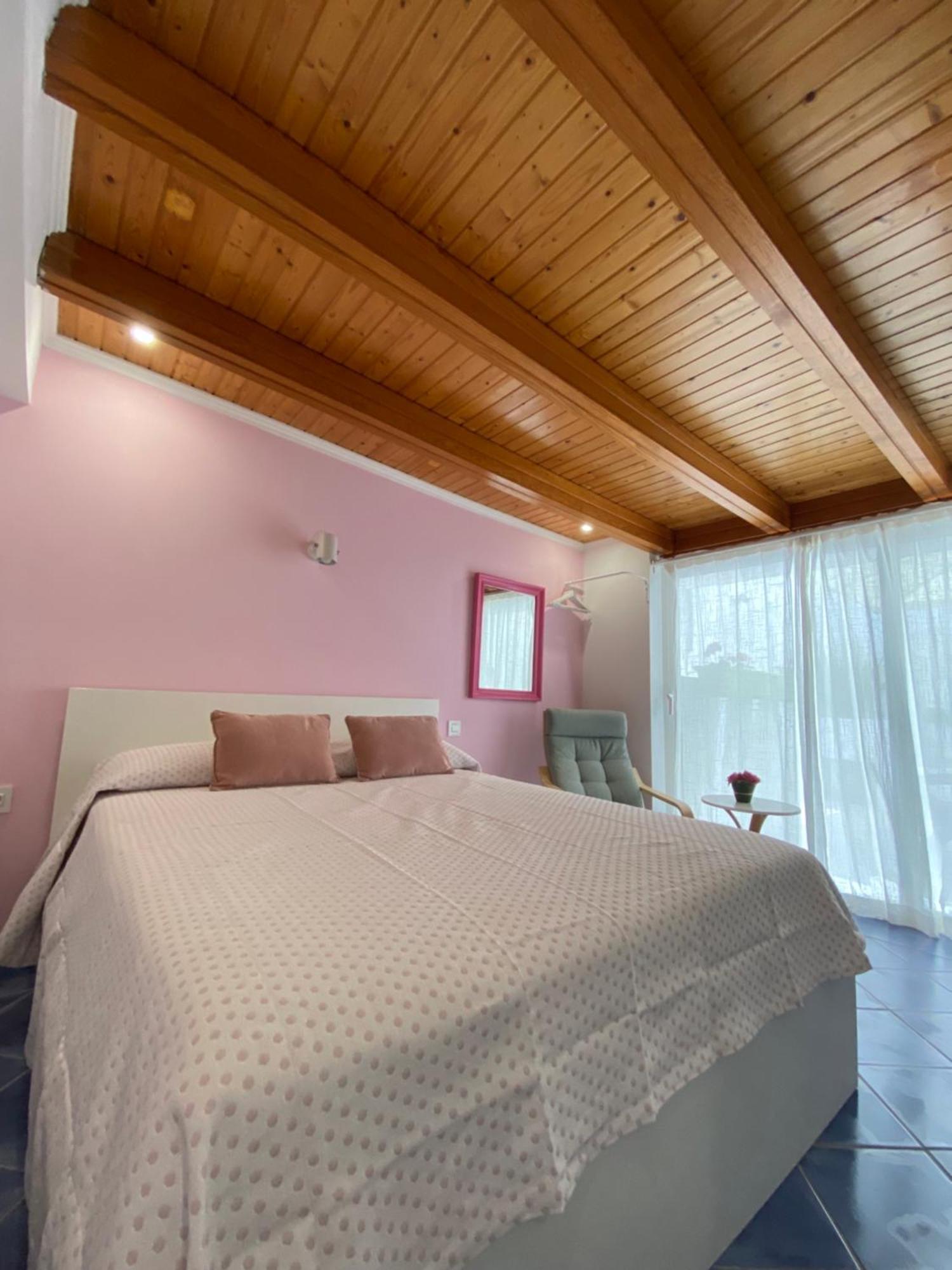 Room4You ปูแอร์โตเดลคาร์เมน ภายนอก รูปภาพ